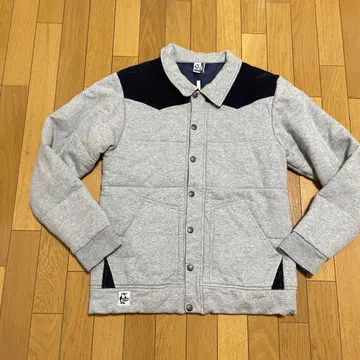 CHUMS 참스 라이트 아우터 바시티 자켓