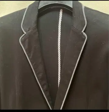 블랙 테일러드 자켓