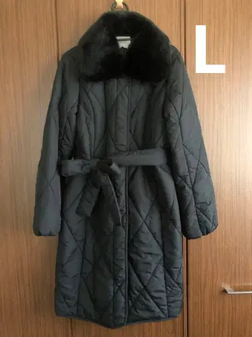 퍼 달린 다이아 퀼트 충전솜 롱 코트