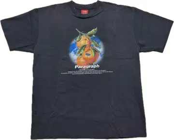 Paragraph T셔츠 코무돗토 유타 착용