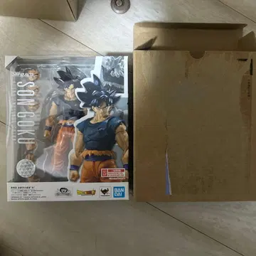 S.H.Figuarts 드래곤볼 손오공 무의식의 극의 '조'