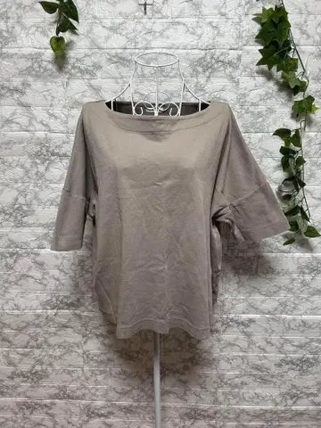 [ f45 ] [ 클래식 엘프 ] 베이지 오프숄더 반팔 T셔츠 [ S ]