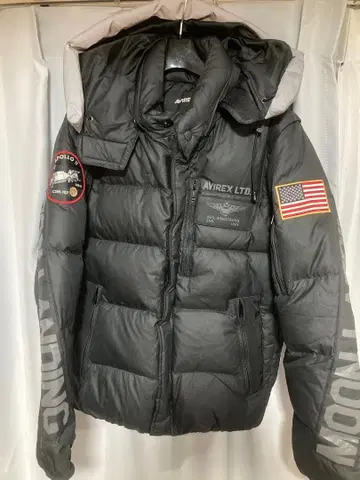 AVIREX LTD. 블랙 다운 자켓