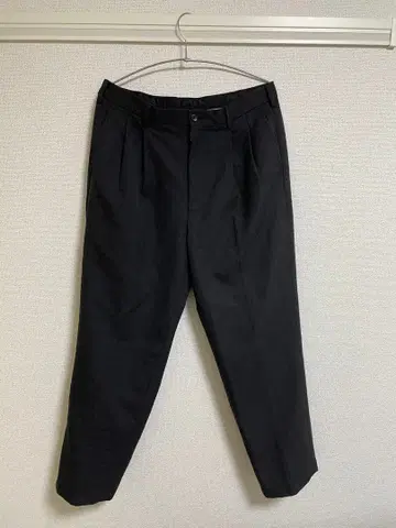 UNITED ARROWS 블랙 슬랙스