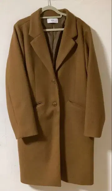 브라운 롱 코트 울 느낌