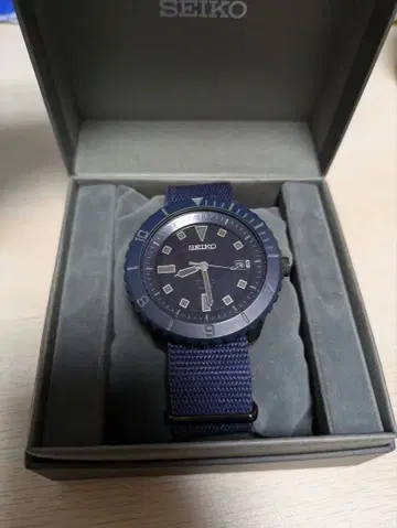 SEIKO 나노 유니버스 손목시계 중고품