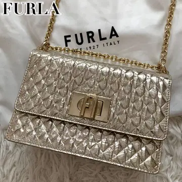 컨디션 최상 레어 훌라 현행 숄더백 퀼팅 아치 로고 포함