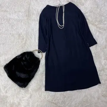 UNTITLED 네이비 울 원피스 사이즈 1