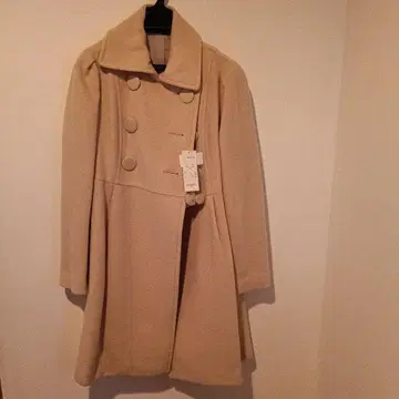 베이지 롱 코트