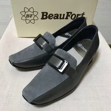 미사용 새상품 뷰포트 디자인 신발 24.5cm