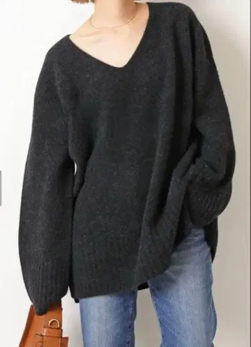 스픽 앤 스팬 루즈 니트 울 V넥 블랙