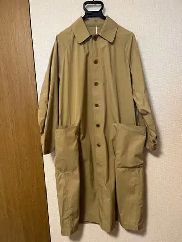 베이지 스텐카라 코트