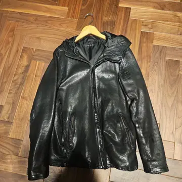 AMPHIBIAN 블랙 가죽 후드 부착 자켓