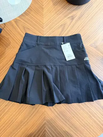 잭 버니 블랙 스커트 사이즈 1