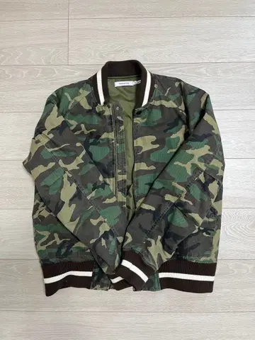 나노 유니버스 카모 패턴 ma-1 L 사이즈