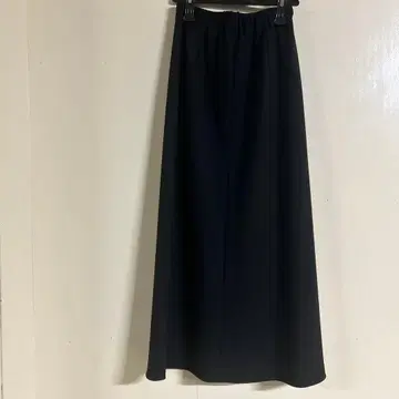 블랙 롱 스커트