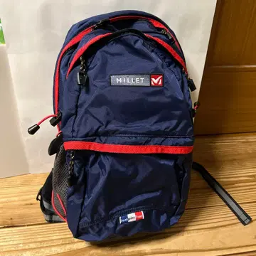 MILLET 백팩 네이비/레드