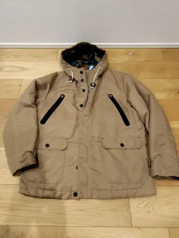 [ GoldenBear ] 베이지 후드 부착 자켓