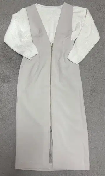 유나이티드 애로우즈 아이보리 라이트 그레이 셋업 스커트