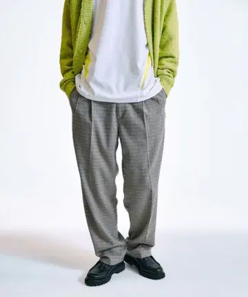 City Ambient Products: 2 플리츠 와이드 테이퍼드