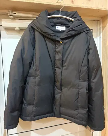 GLOBAL WORK 블랙 다운 자켓 M 사이즈