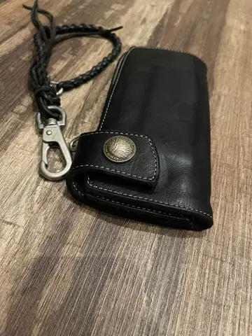 레드문 RED MOON 가죽 체인 장지갑