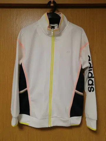 adidas 집업 자켓 화이트