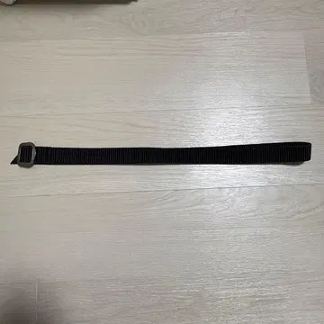 mont-bell 블랙 나일론 벨트 스트라이프