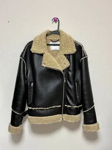 Bershka 인조 가죽 무스탕 자켓