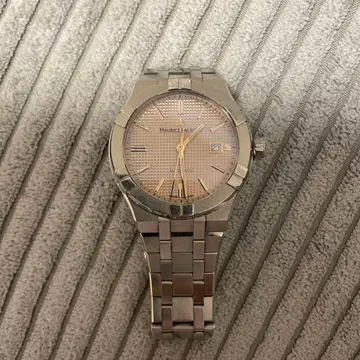 아이콘 모리스 라클라와