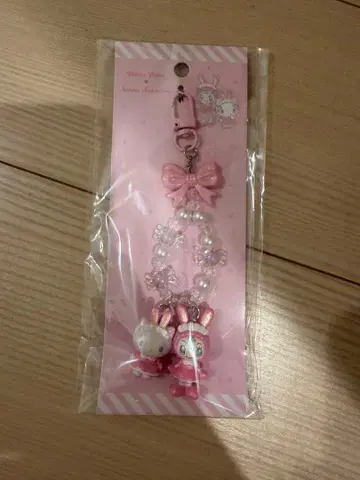 산리오 mezzo piano 키링 헬로키티