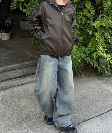 치카시츠 플러스 슈퍼 배기 데님 팬츠