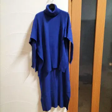 오즈모시스 니트 원피스