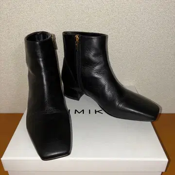 [ 새상품급 ] HIMIKO 천연 가죽 숏부츠 스퀘어토 23.5cm