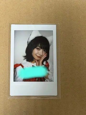 CUTIESTREET 이타쿠라 카나 촬영 폴라로이드