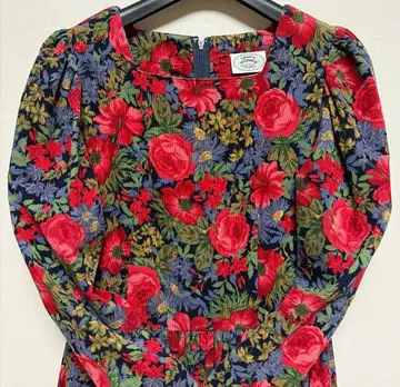 로라 애슐리 원피스 긴팔 꽃무늬 9호 스퀘어 넥 퍼프 슬리브