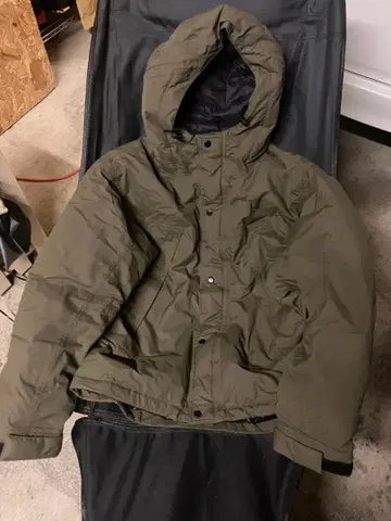 워크맨 퓨전 다운 LL 새상품급 올리브