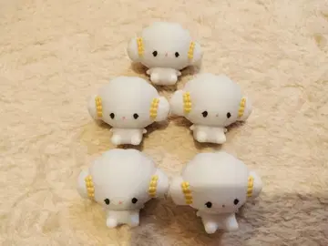 산리오 츠메테네 피규어 코기뮨