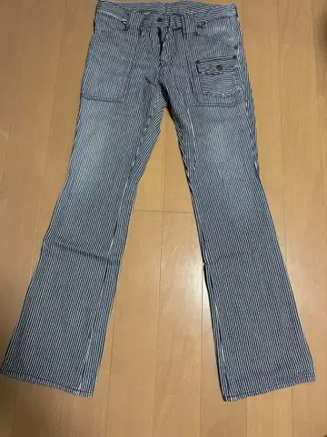 아바하우스 네이비 스트라이프 부츠컷 팬츠