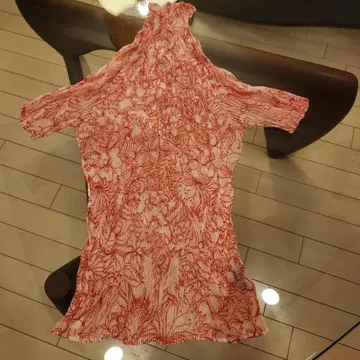 이츠세이 FETE 꽃무늬 플리츠 튜닉