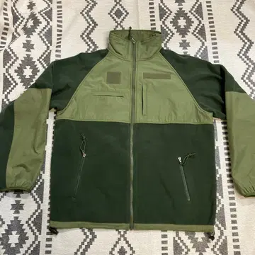 페로우즈 ECWCS 40 샘플