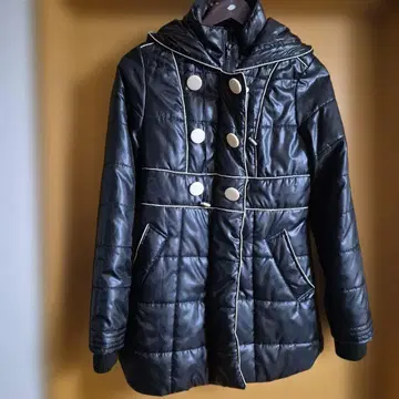 새상품 후드 부착 블랙 패딩 자켓