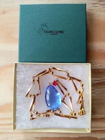 미사용 새상품 하울의 움직이는 성 공식 목걸이