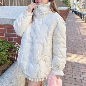 아이보리 하트형 퀼팅 자켓