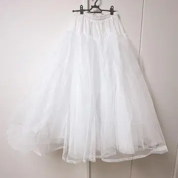 노와이어 롱 파니에 D할로 코스프레 발표회 등