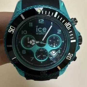 ice watch 크로노그래프 손목시계 파랑