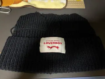 LOVERBOY 고양이 귀 니트 모자 블랙 한국