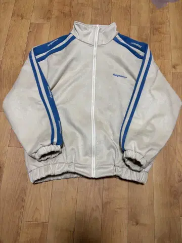 화이트 집업 자켓 파란 스트라이프