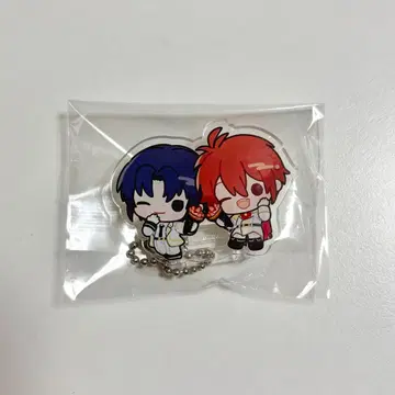 아이나나 모미토이 크레이프 특전 아크릴 배지