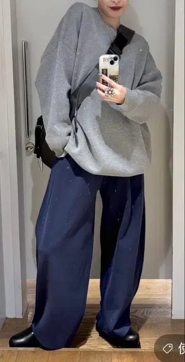 JEANASIS 맨투맨 코쿤 턱 팬츠